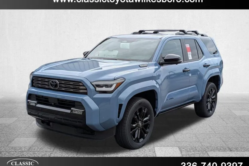 2025 Toyota 4Runner photo 1