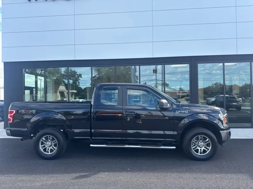 2020 Ford F-150 XL photo 1