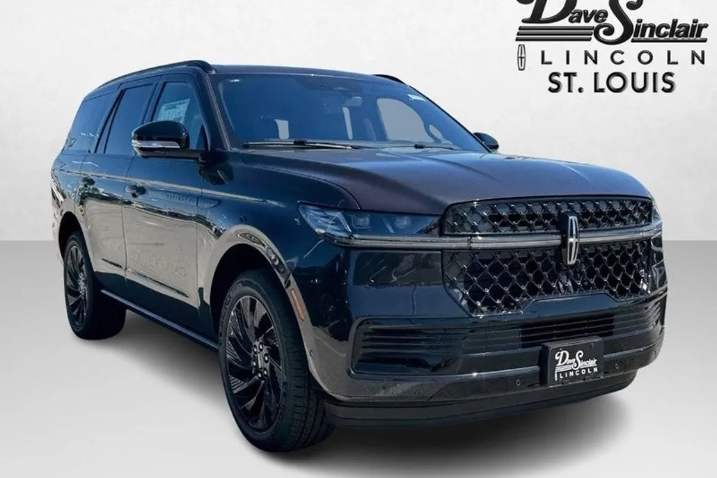 2025 Lincoln Navigator Reserve photo 1