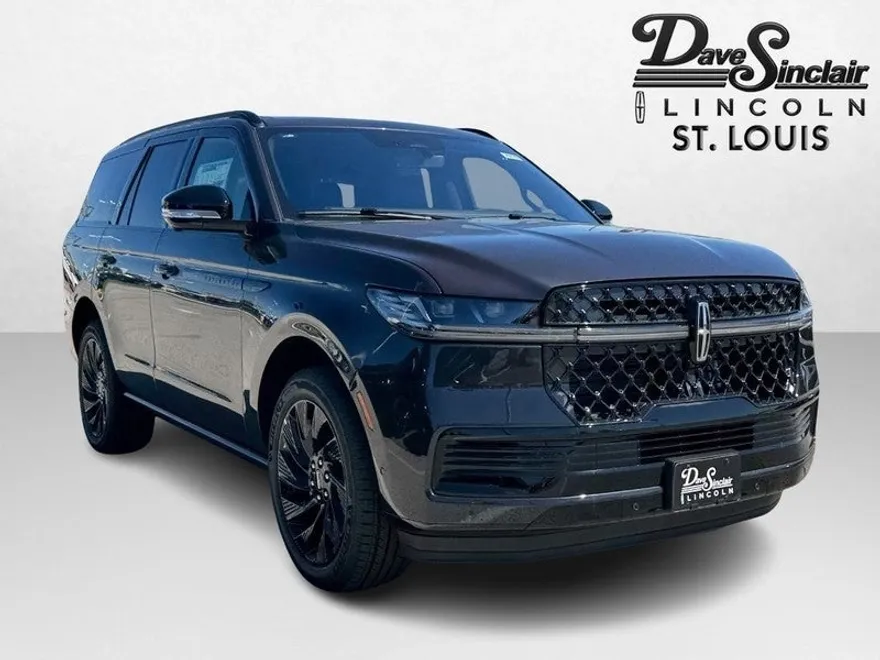 2025 Lincoln Navigator Reserve photo 1