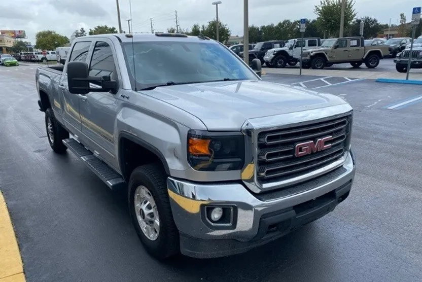 2015 Gmc Sierra SLE photo 1