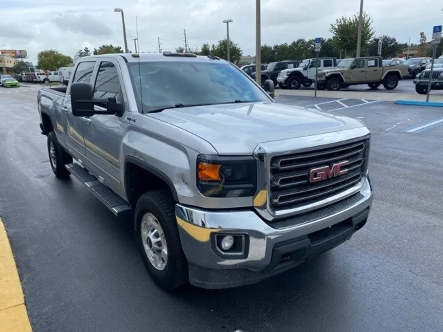 2015 Gmc Sierra SLE photo 1
