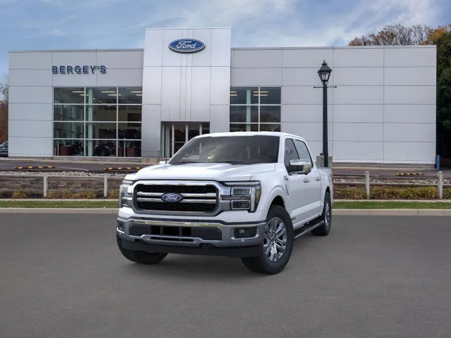 2025 Ford F-150 Lariat FX4 photo 1