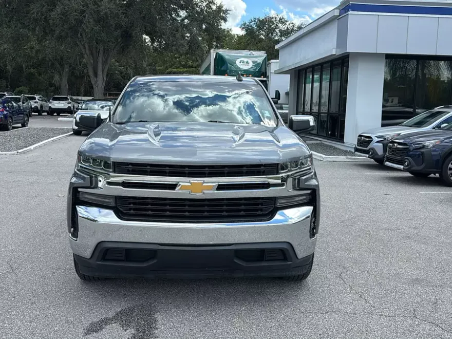 2020 Chevrolet Silverado 1500 LT photo 1