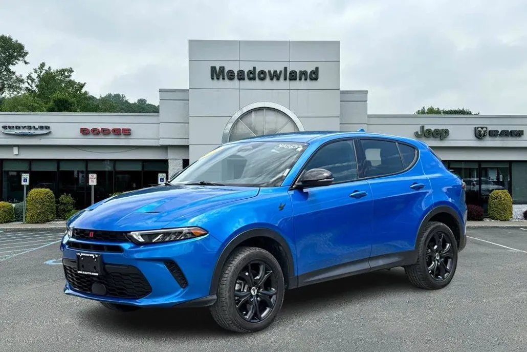 2023 Dodge Hornet GT photo 1