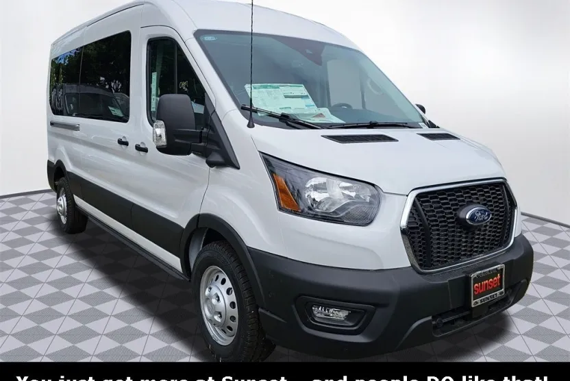 2025 Ford Transit photo 1