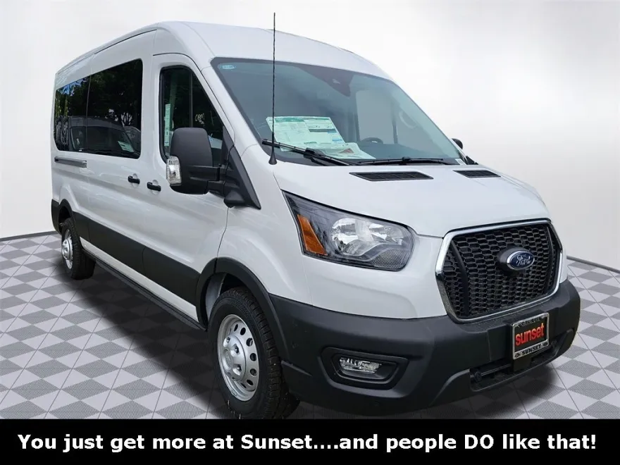 2025 Ford Transit photo 1