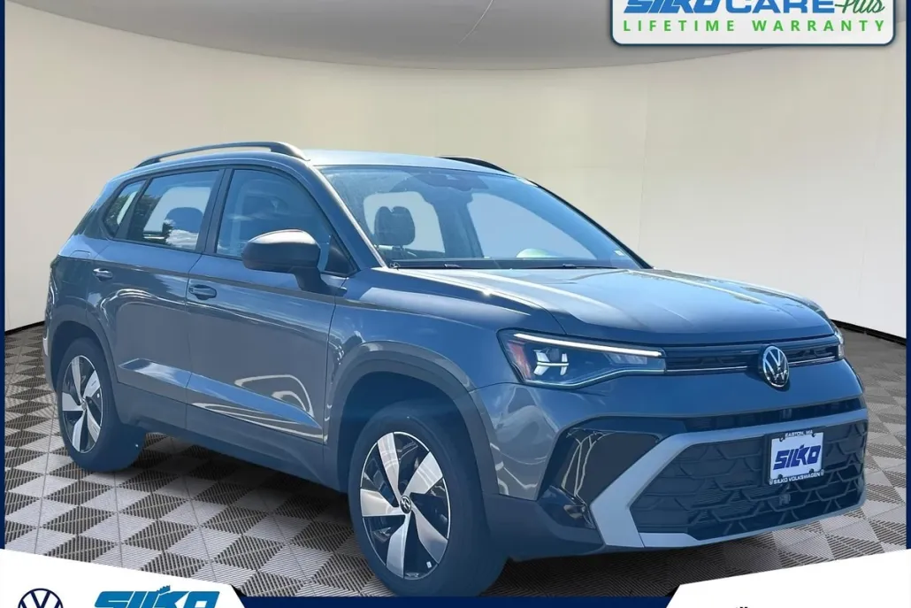 2025 Volkswagen Taos S photo 1
