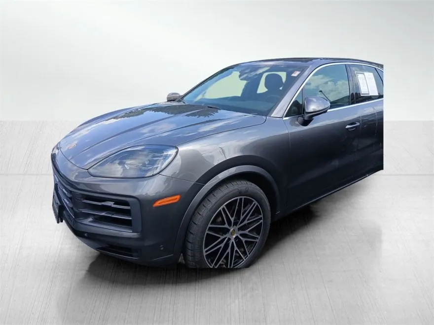 2024 Porsche Cayenne Base photo 1
