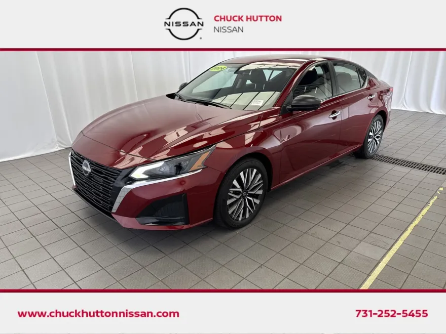 2024 Nissan Altima 2.5 SV photo 1