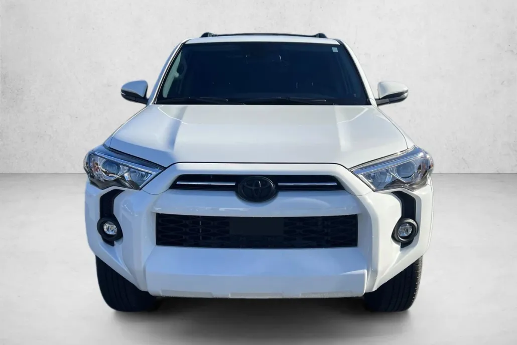 2023 Toyota 4Runner SR5 Premium photo 1