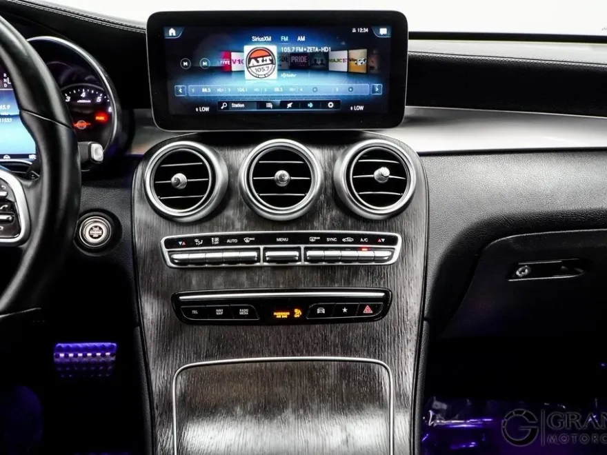 2022 Mercedes Benz GLC 300 4MATIC Coupe photo 19