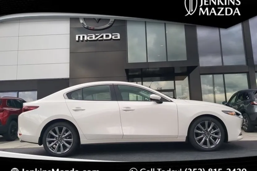 2024 Mazda Mazda3 Sedan 2.5 s Preferred photo 1