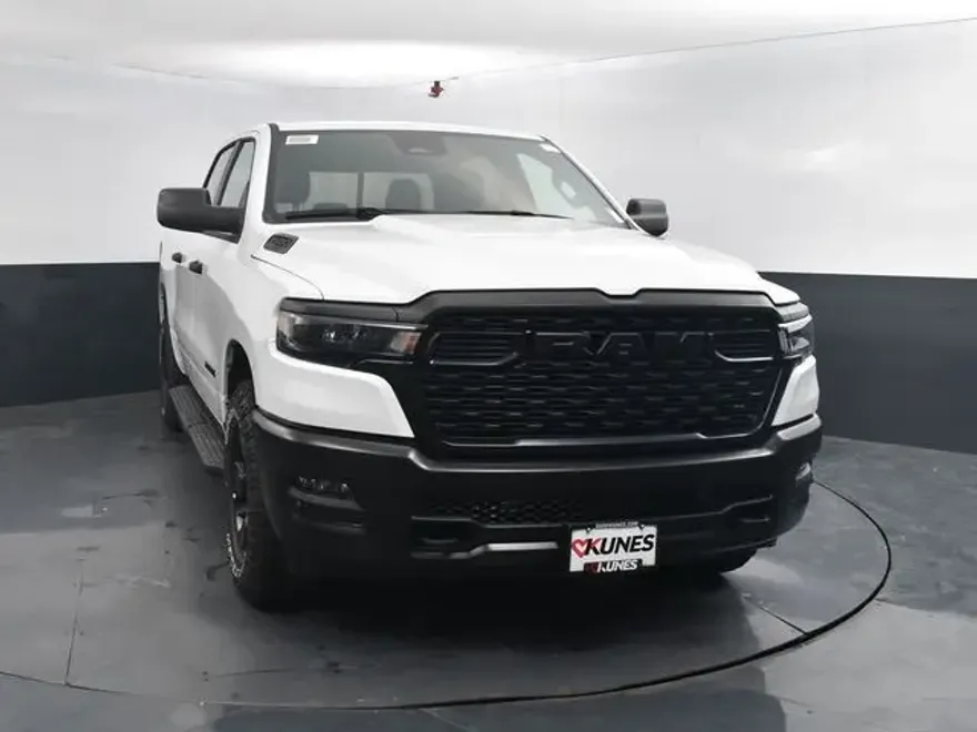 2025 Ram 1500 Tradesman photo 1