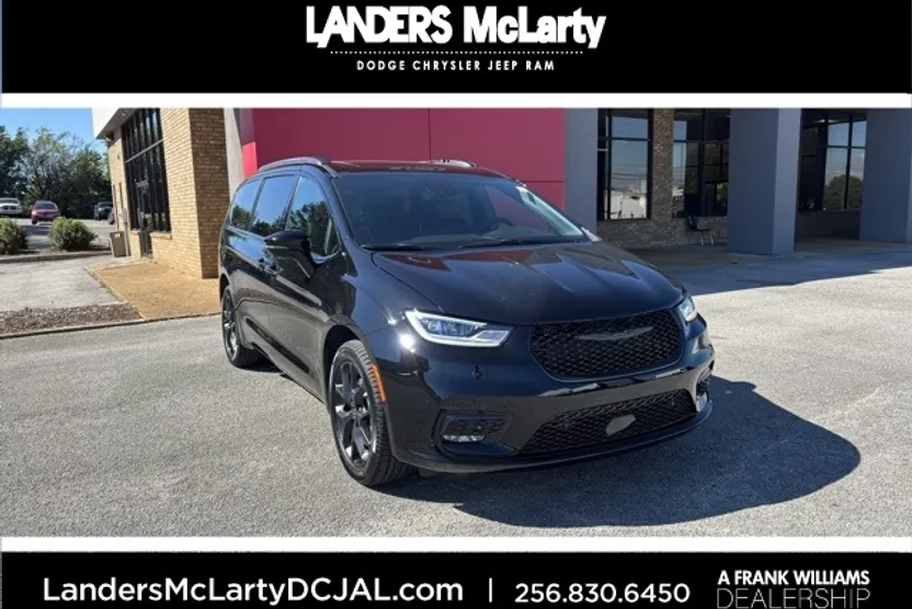 2026 Chrysler Pacifica Limited photo 1