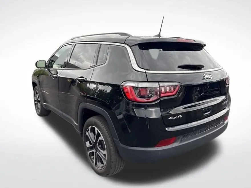 2022 Jeep Compass Limited photo 1
