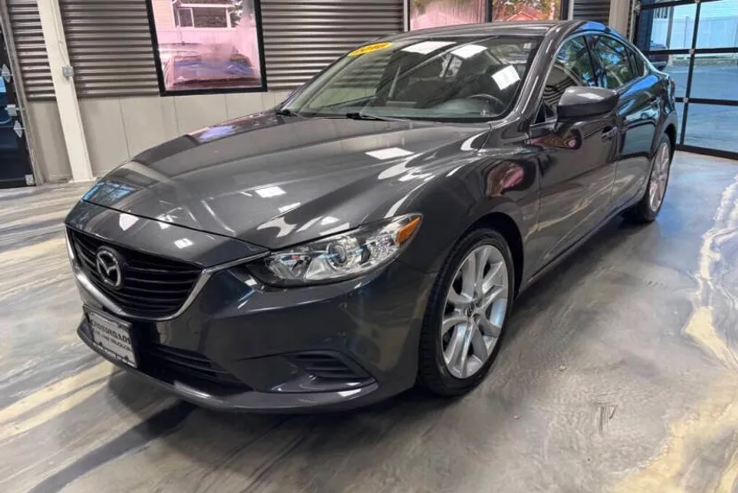 2016 Mazda Mazda6 Touring photo 1
