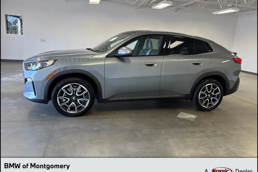 2025 Bmw X2 xDrive28i photo 1