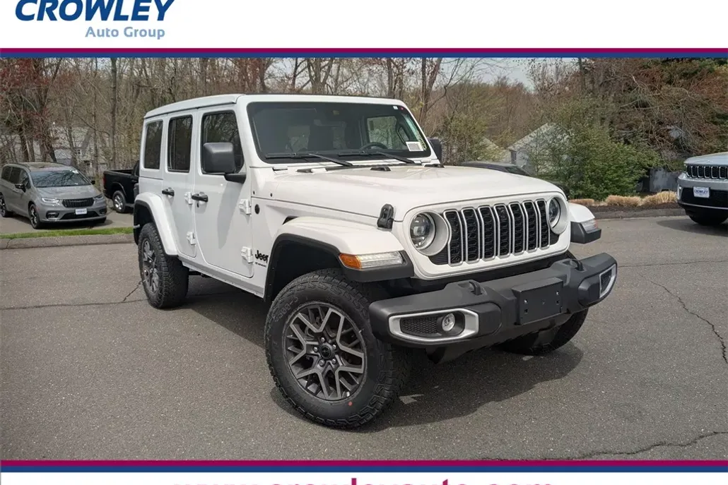 2025 Jeep Wrangler Sahara photo 1