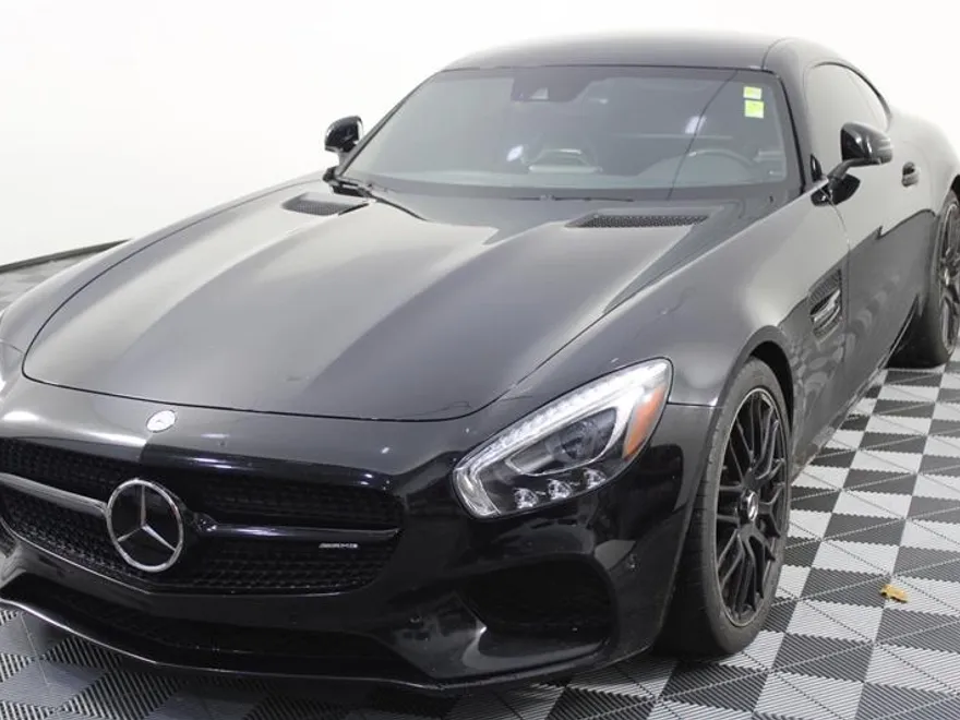 2017 Mercedes Benz AMG GT GT photo 1