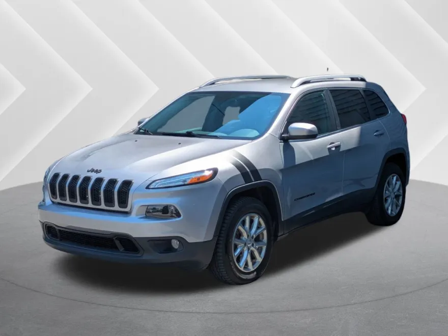 2017 Jeep Cherokee Latitude photo 1