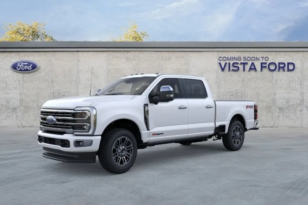 2025 Ford F-350 Platinum photo 1
