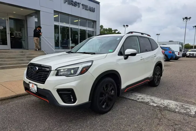 2021 Subaru Forester Sport photo 1
