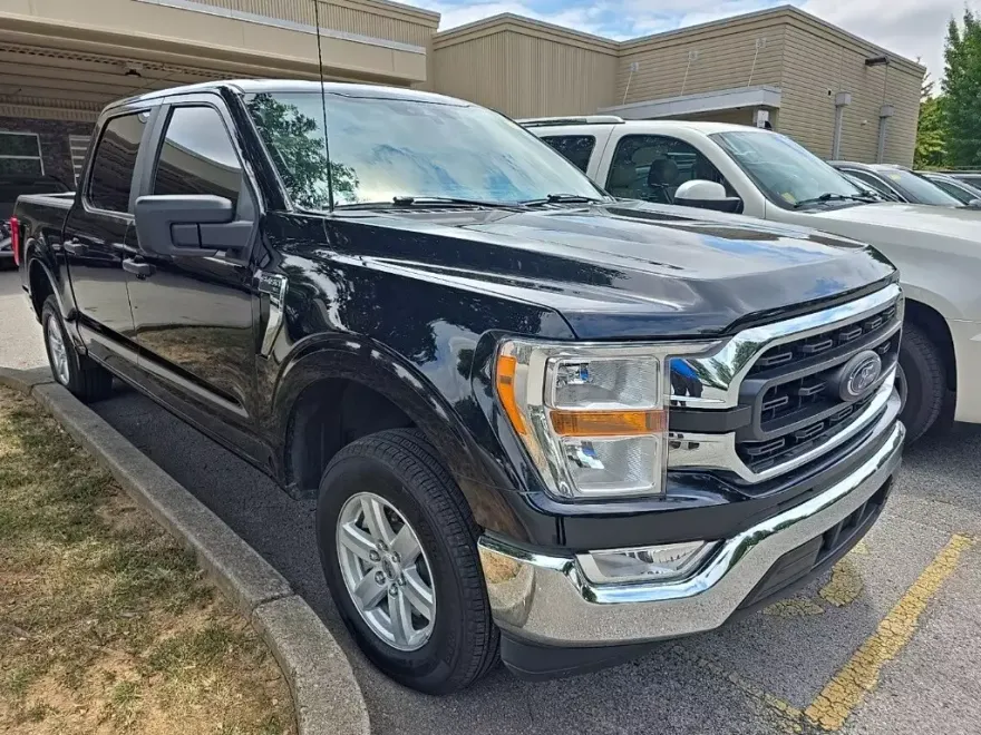 2021 Ford F-150 XLT photo 1