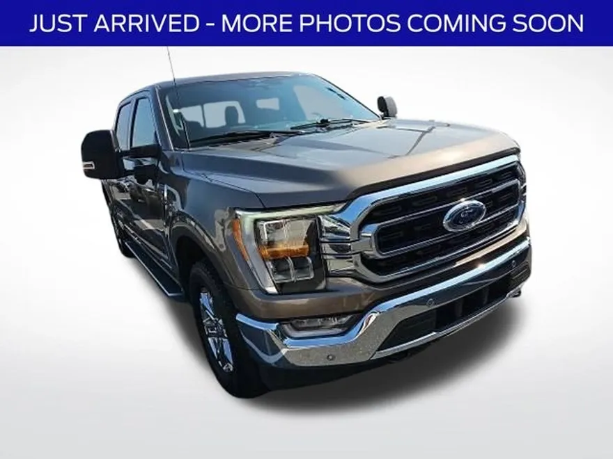 2023 Ford F-150 XLT photo 1
