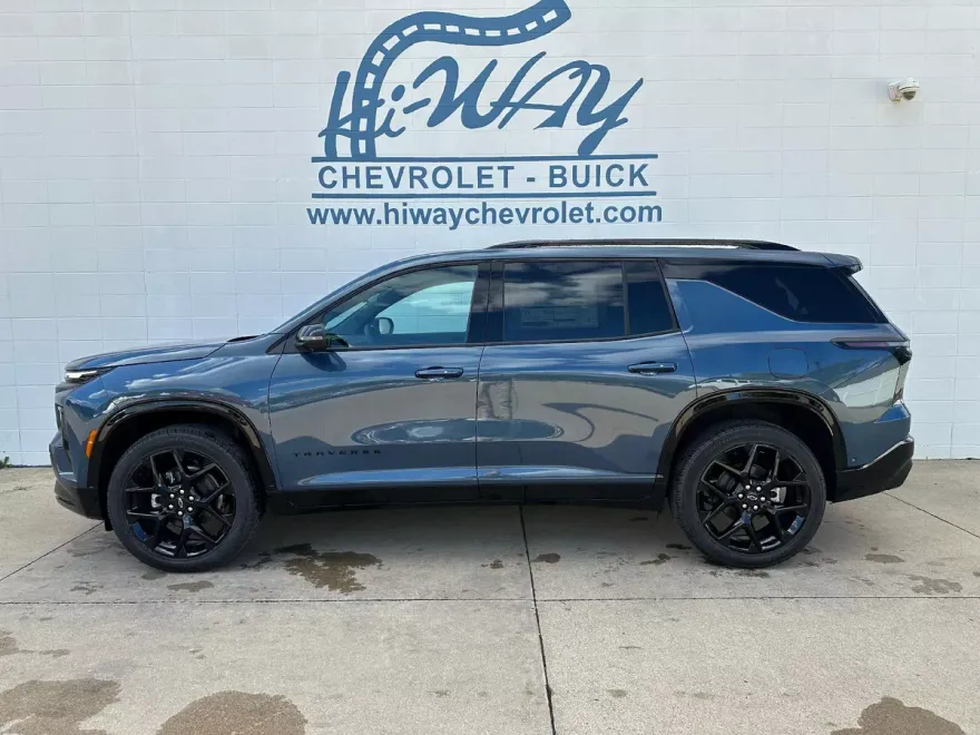 2026 Chevrolet Traverse RS photo 1