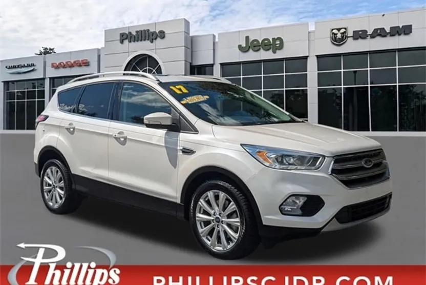 2017 Ford Escape Titanium photo 1