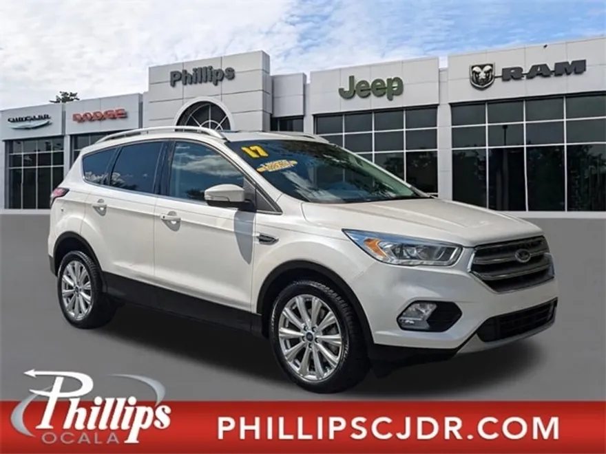 2017 Ford Escape Titanium photo 1