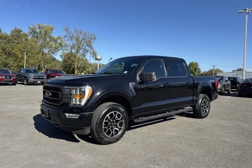 2022 Ford F-150 XLT photo 1