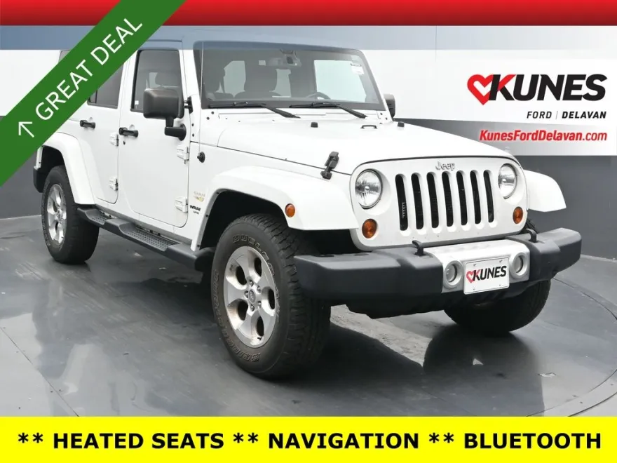 2013 Jeep Wrangler Unlimited Sahara photo 1
