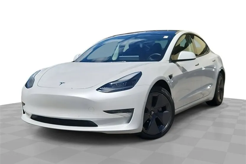 2022 Tesla Model 3 Long Range photo 1