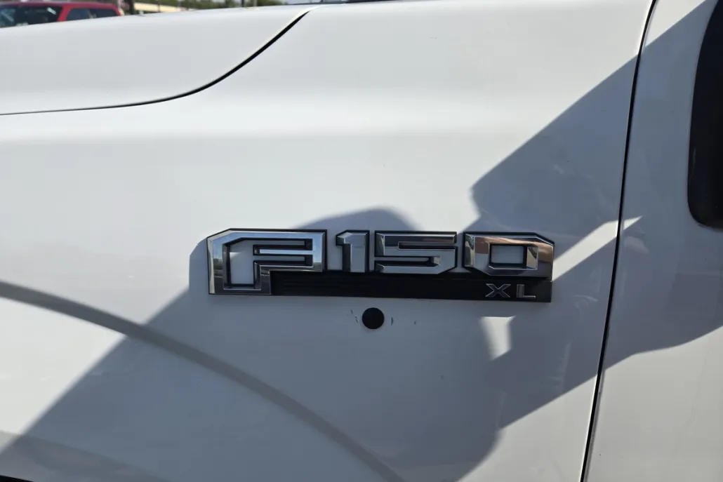 2018 Ford F-150 XL photo 1