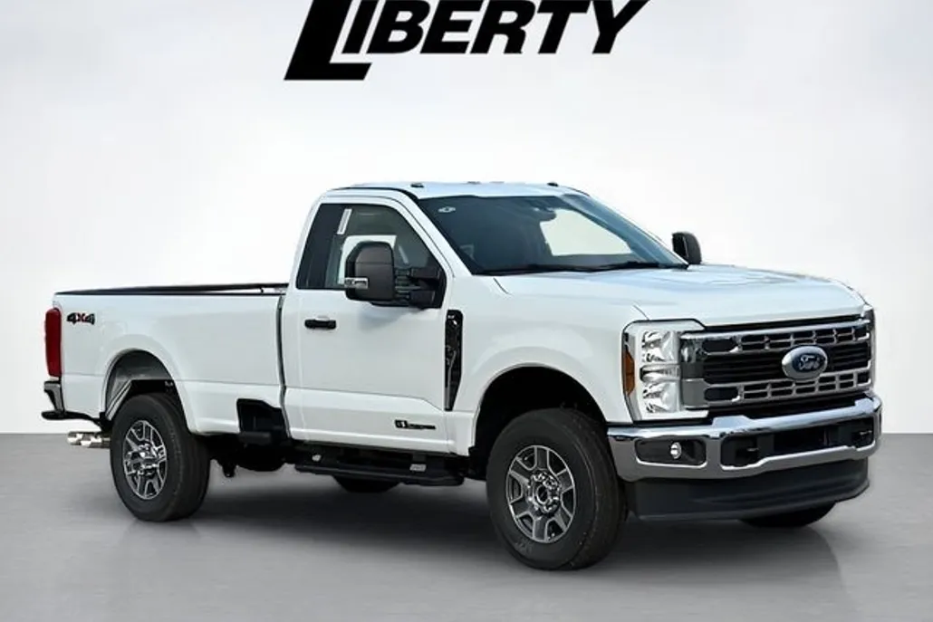 2025 Ford F-250 photo 1
