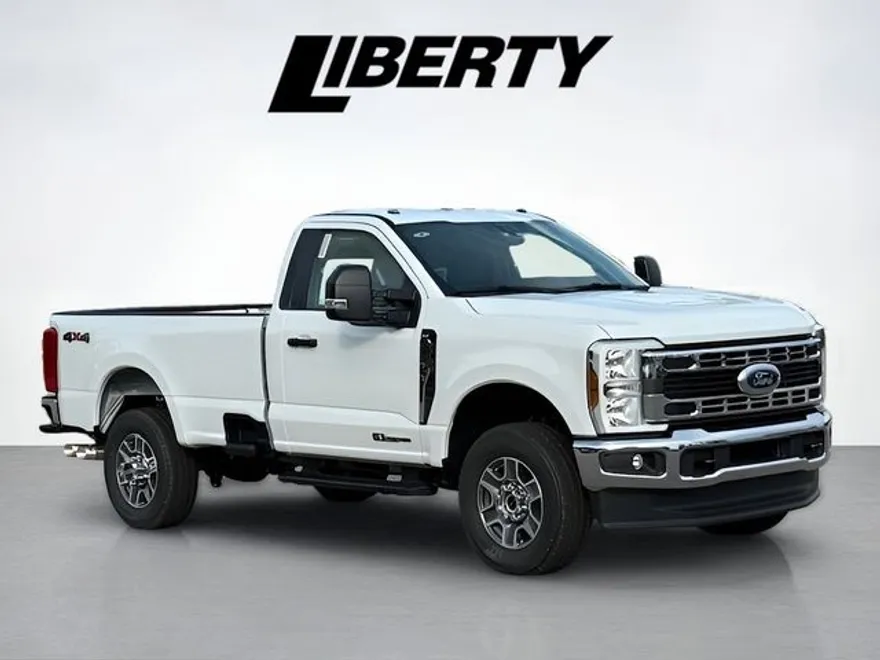 2025 Ford F-250 photo 1