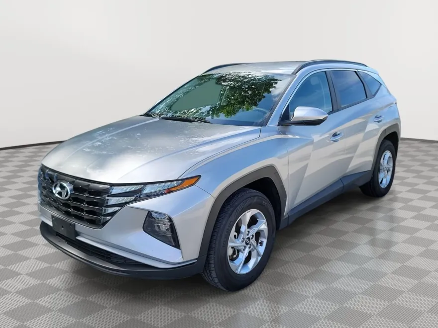 2024 Hyundai Tucson SEL photo 1