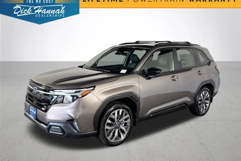 2025 Subaru Forester Touring photo 1