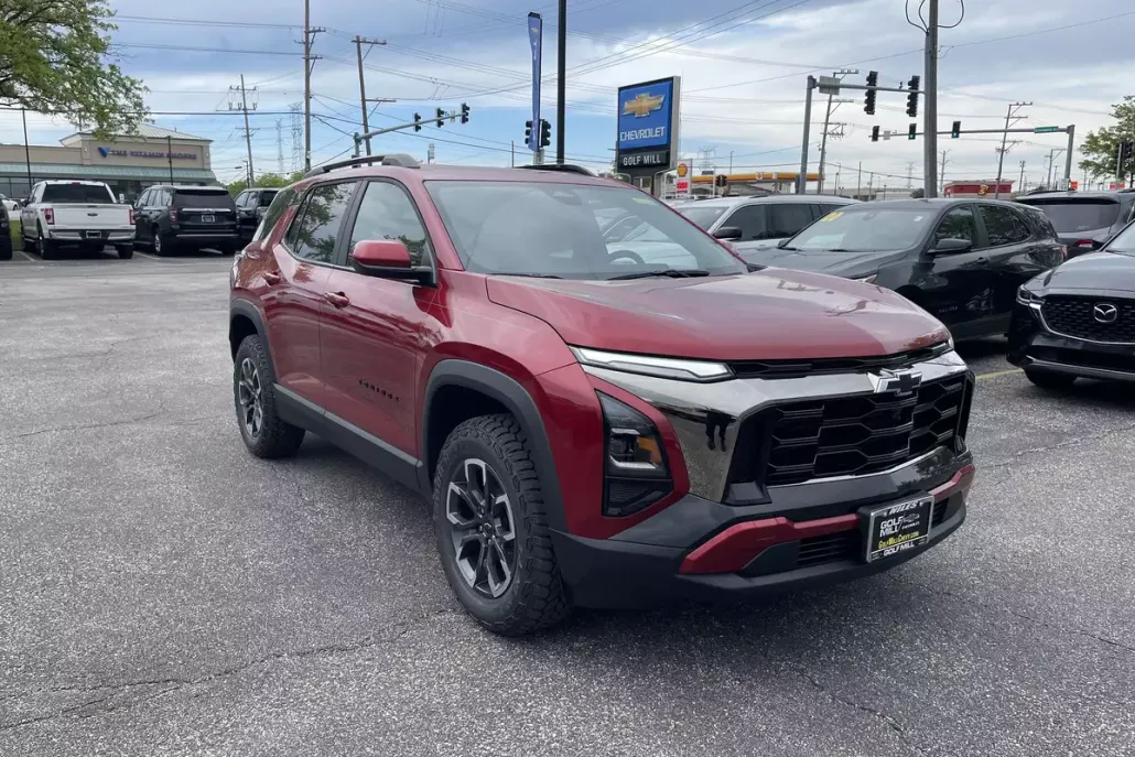 2026 Chevrolet Equinox ACTIV photo 1