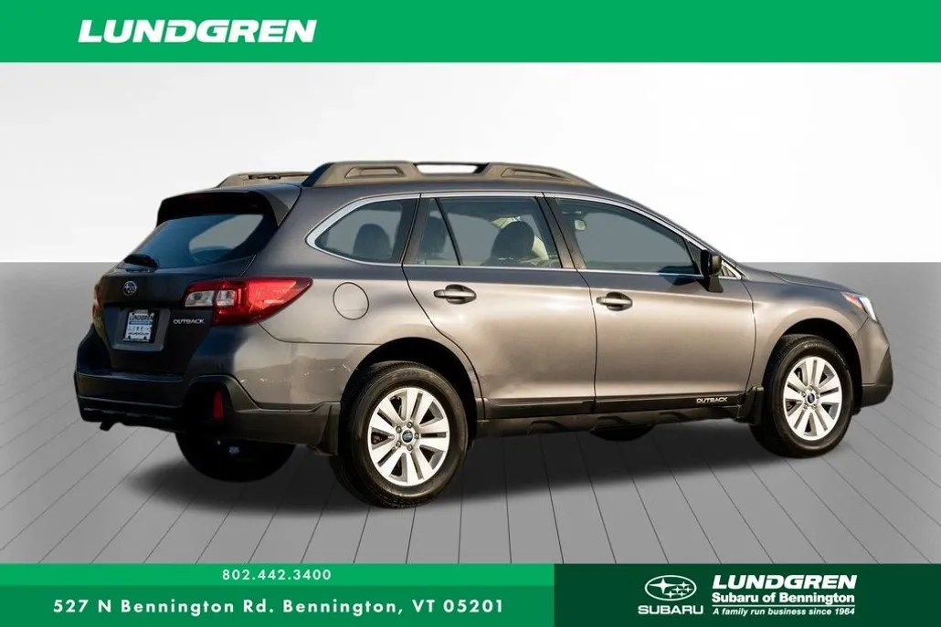2018 Subaru Outback 2.5i photo 1
