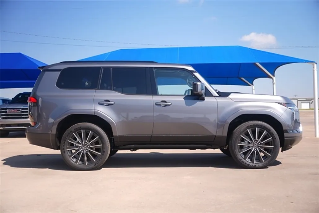2025 Lexus GX 550 Luxury photo 1