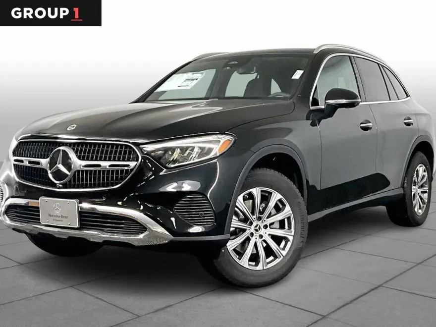 2026 Mercedes Benz GLC 300 4MATIC photo 1