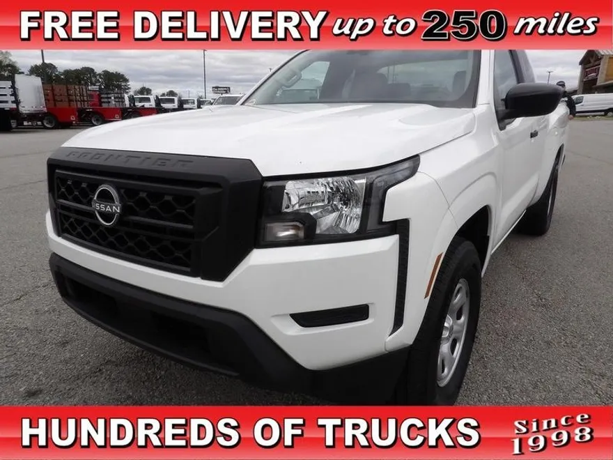 2022 Nissan Frontier S photo 1