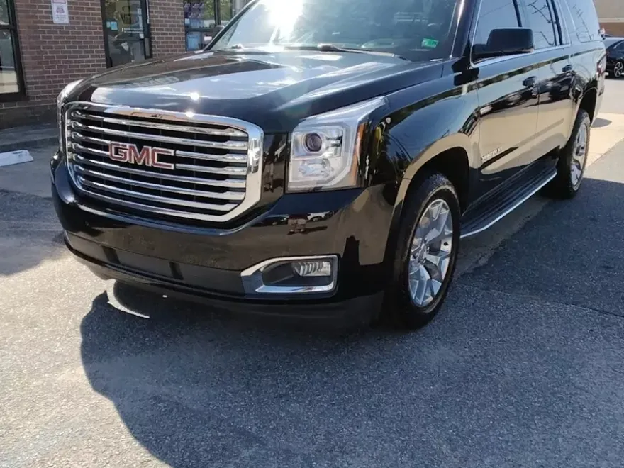 2016 Gmc Yukon XL SLE photo 1