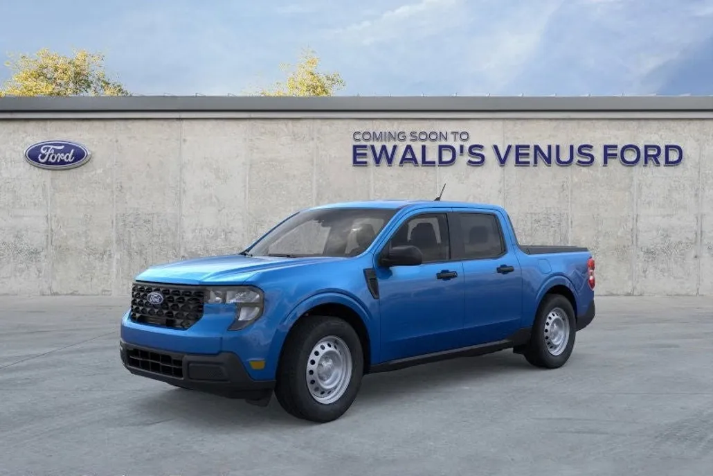 2025 Ford Maverick XL photo 1