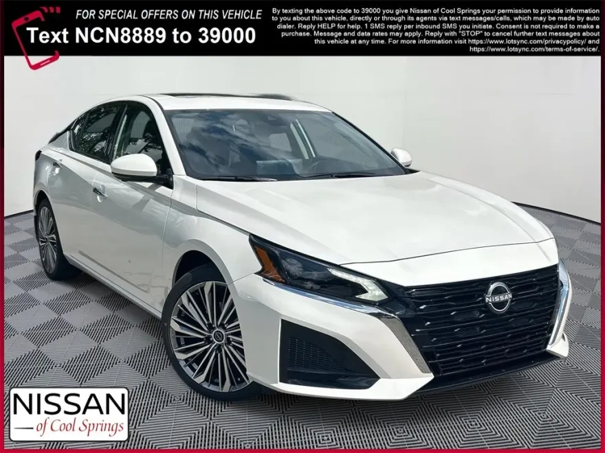 2025 Nissan Altima SL photo 1