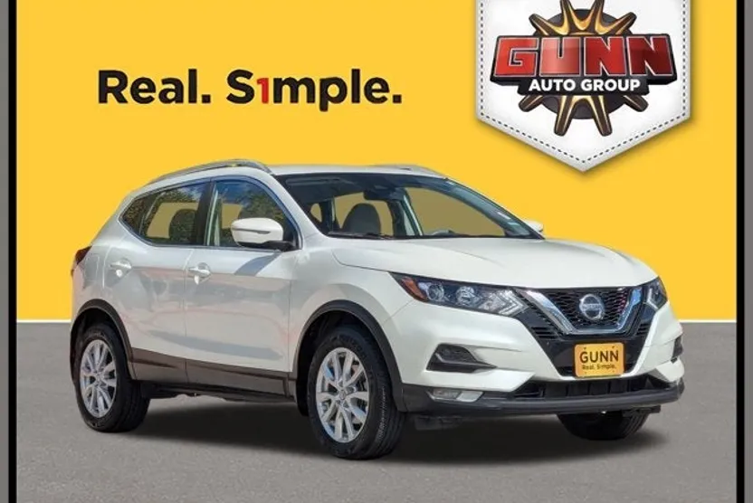 2022 Nissan Rogue Sport SV photo 1
