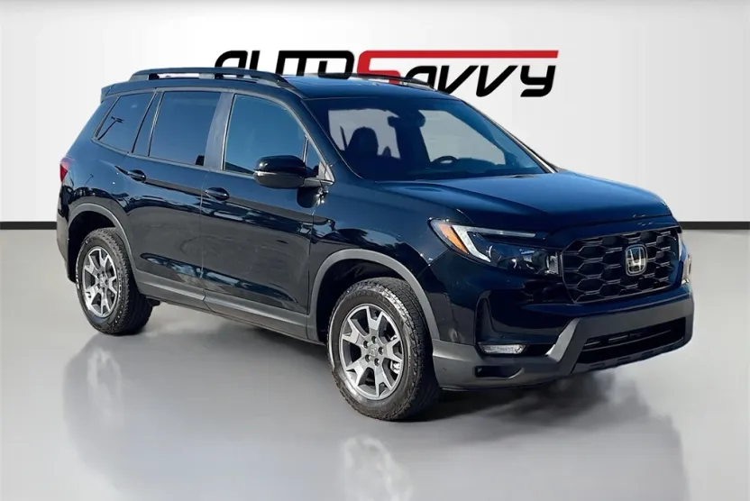 2023 Honda Passport TrailSport photo 1